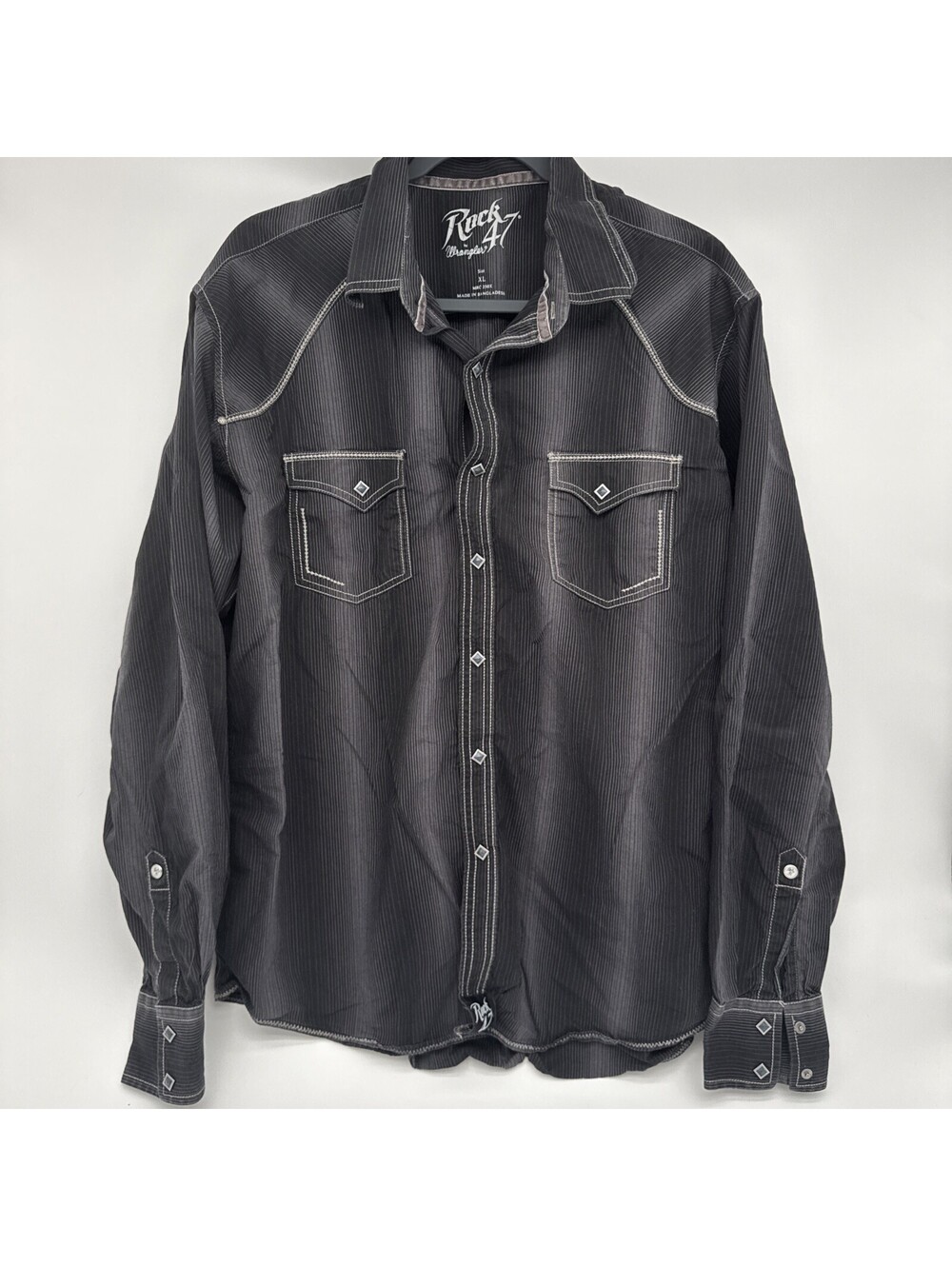 Men’s Wrangler Rock 47 westen Snap Button Stitched Black Size XL Great Cond